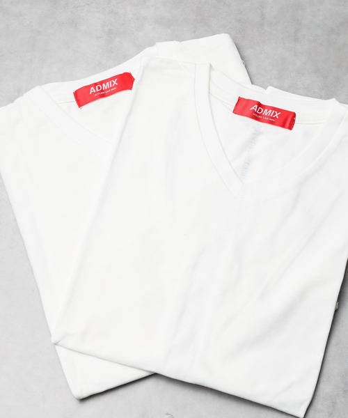 ARCHIVER(アーカイバ)の「【RES】2PAC VネックTシャツ(Tシャツ/カットソー・メンズ・ブラック/ホワイト・LARGE/MEDIUM)」の1枚目の写真
