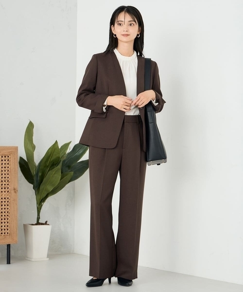 a.v.v（アーヴェヴェ）の「【洗える】プチハイネックギャザードビードットブラウス（シャツ/ブラウス・レディース・ベージュ/ホワイト・38/36/40）」の20枚目の写真