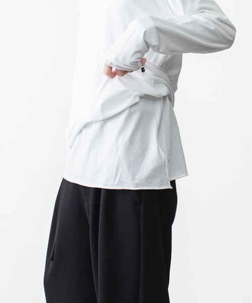 ATTACHMENT（アタッチメント）の「80/2 ピマコットン ジャージー スリムフィット レイヤード L/S TEE / 80/2 PIMA CO JERSEY SLIM FIT LAYERED L/S TEE（Tシャツ/カットソー・メンズ・ダークグレー/グレイッシュベージュ/ブラック/ホワイト/ブラウン・3/2）」の10枚目の写真