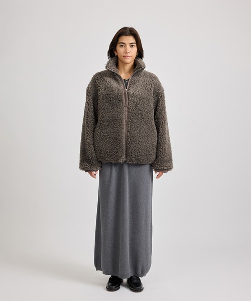 Saturdays NYC(サタデーズ ニューヨークシティ )の「Alessia Boa Fleece Blouson | WOMEN(その他アウター・レディース・ダークブラウン/グレー・L/M/S)」の9枚目の写真