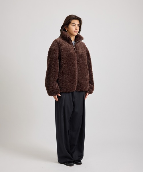 Saturdays NYC(サタデーズ ニューヨークシティ )の「Alessia Boa Fleece Blouson | WOMEN(その他アウター・レディース・ダークブラウン/グレー・L/M/S)」の12枚目の写真