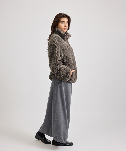 Saturdays NYC(サタデーズ ニューヨークシティ )の「Alessia Boa Fleece Blouson | WOMEN(その他アウター・レディース・ダークブラウン/グレー・L/M/S)」の15枚目の写真