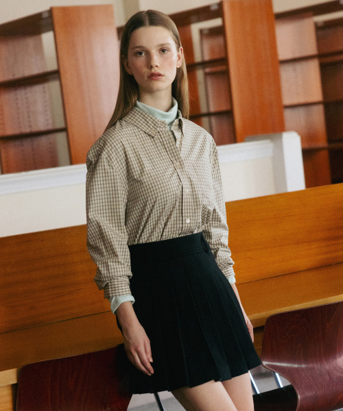 TTUDEMENT(トュードメント)の「TAILORED WOOL MINI SKIRT BLACK(スカート・レディース・その他・MEDIUM)」の6枚目の写真