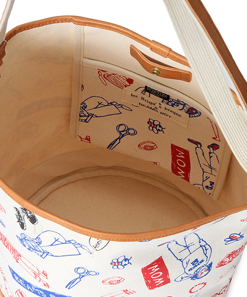 PORTER（ポーター）の「PORTER×les Briqu’a braque×BEAMS BOY / 40th別注 バケットショルダーバック（ショルダーバッグ・レディース・ナチュラル・ONE SIZE）」の6枚目の写真