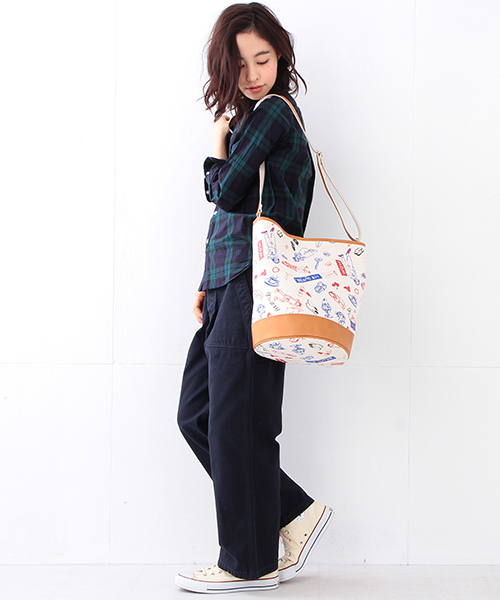 PORTER（ポーター）の「PORTER×les Briqu’a braque×BEAMS BOY / 40th別注 バケットショルダーバック（ショルダーバッグ・レディース・ナチュラル・ONE SIZE）」の11枚目の写真