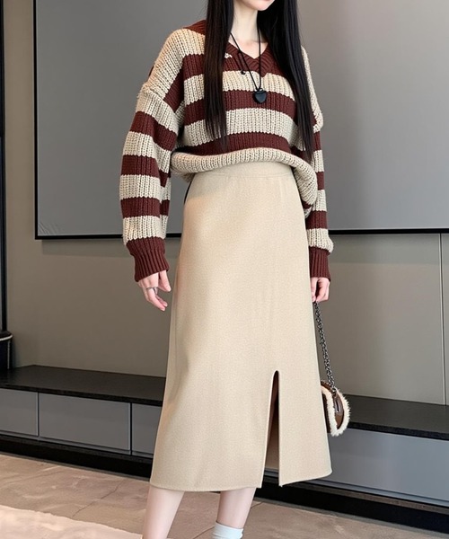 cammie(キャミー)の「前スリットタイトスカート(スカート・レディース・ベージュ/ブラック/アイボリー・F)」の1枚目の写真