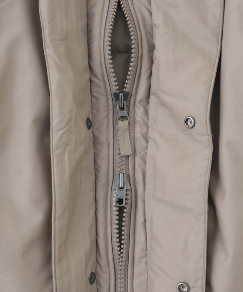 THE NORTH FACE(ザノースフェイス)の「THE NORTH FACE / ザ ノースフェイス ALTERATION BAFFS JK / ND92564(ダウンジャケット/コート・メンズ・ベージュ/ブラック・SMALL/X-SMALL/MEDIUM)」の4枚目の写真