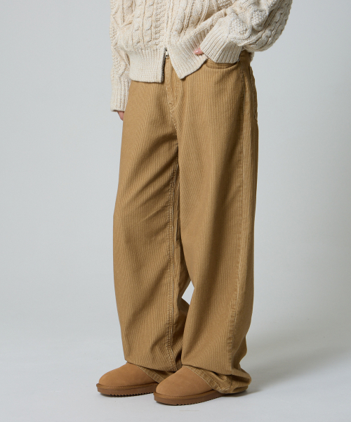 UNKNOWN PLANET(アンノウンプラネット)の「デイリー ワイド コーデュロイパンツ ベージュ(その他パンツ・レディース・その他・LARGE/MEDIUM/SMALL)」の1枚目の写真