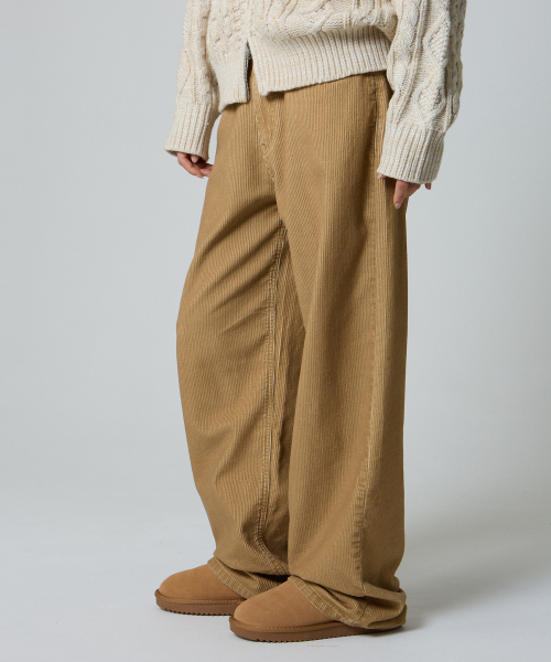 UNKNOWN PLANET(アンノウンプラネット)の「デイリー ワイド コーデュロイパンツ ベージュ(その他パンツ・レディース・その他・LARGE/MEDIUM/SMALL)」の3枚目の写真