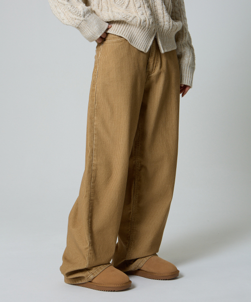 UNKNOWN PLANET(アンノウンプラネット)の「デイリー ワイド コーデュロイパンツ ベージュ(その他パンツ・レディース・その他・LARGE/MEDIUM/SMALL)」の5枚目の写真