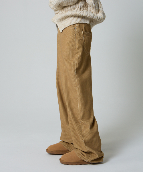 UNKNOWN PLANET(アンノウンプラネット)の「デイリー ワイド コーデュロイパンツ ベージュ(その他パンツ・レディース・その他・LARGE/MEDIUM/SMALL)」の6枚目の写真