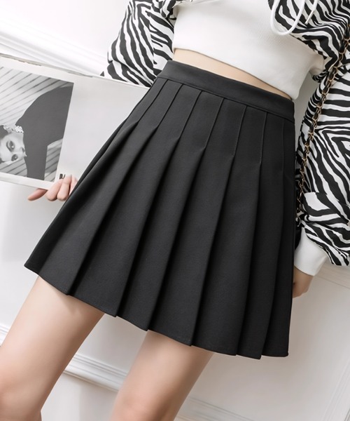 yuue' ( wear )(ユーイ)の「プリーツミニスカート インナーパンツ付き(スカート・レディース・ブラック/アイボリー/チャコールグレー・S/M/L)」の20枚目の写真
