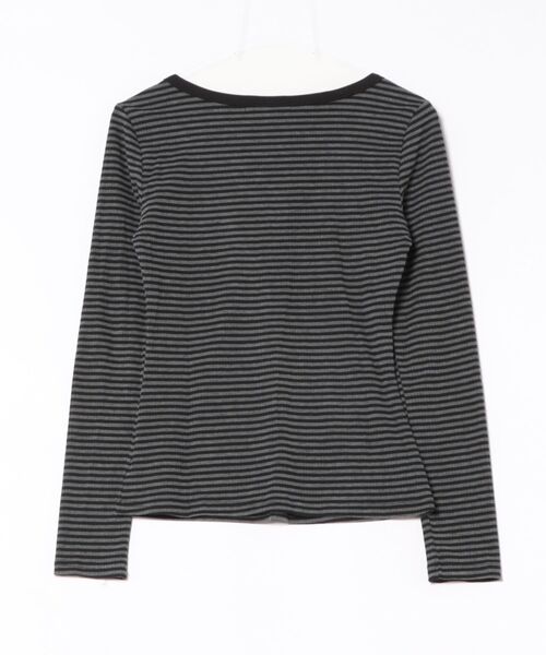 MEMECLE(メメクル)の「【MEMECLE/メメクル】VネックレトロストライプフィットTシャツ(Tシャツ/カットソー・レディース・ダークグレー・S/M)」の16枚目の写真