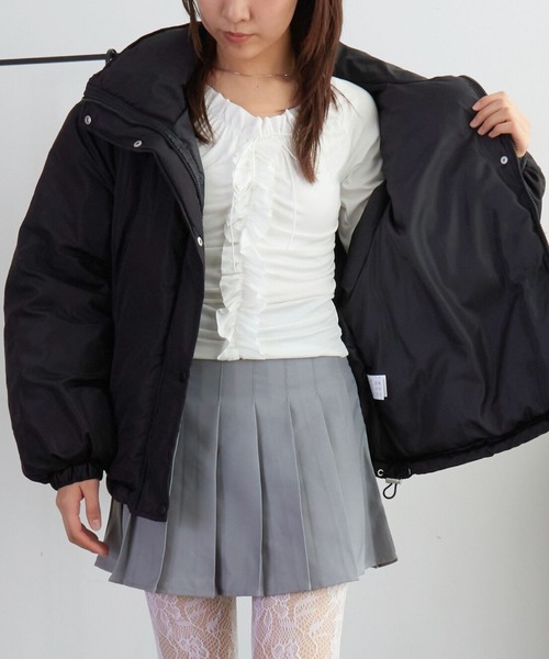 almo（アルモ）の「【TUNE】袖ボリュームショートダウンジャケット（ダウンジャケット/コート・レディース・ホワイト/ブラック・FREE）」の9枚目の写真