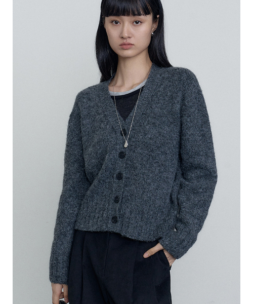 MAKE A TOAST（メイクアトースト）の「Button Knit Jacket Cardigan Gray MBEFNT005GR（カーディガン/ボレロ・レディース・チャコールグレー・FREE）」の3枚目の写真