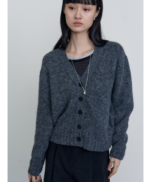 MAKE A TOAST（メイクアトースト）の「Button Knit Jacket Cardigan Gray MBEFNT005GR（カーディガン/ボレロ・レディース・チャコールグレー・FREE）」の4枚目の写真