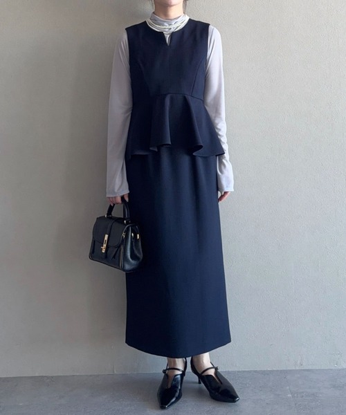 mysty woman（ミスティウーマン）の「ペプラム切り替えノースリワンピ 637089（ワンピース・レディース・ベージュ系その他/ベージュ/ネイビー・FREE）」の19枚目の写真