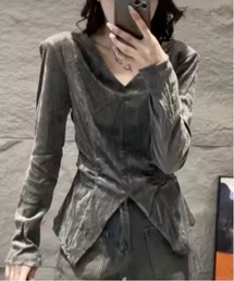 RiNc（リンク）の「【 BARELY BLUE / ベアリーブルー 】 ベルベット タッチ カットライン Vネック カットソー（Tシャツ/カットソー）」