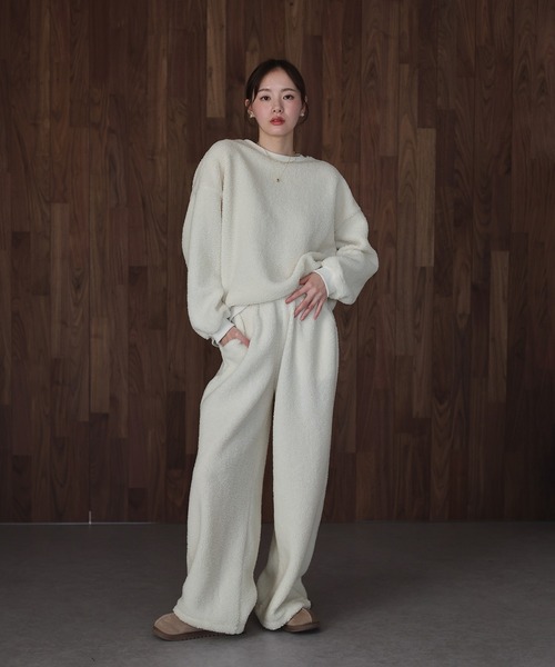 J by blue(ジェイバイブルー)の「ブークレボアスウェットパンツ(スウェットパンツ・レディース・ネイビー/アイボリー・MEDIUM)」の10枚目の写真