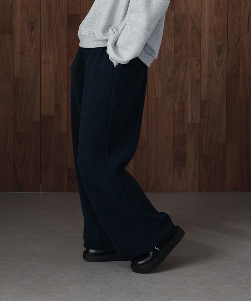 J by blue(ジェイバイブルー)の「ブークレボアスウェットパンツ(スウェットパンツ・レディース・ネイビー/アイボリー・MEDIUM)」の14枚目の写真