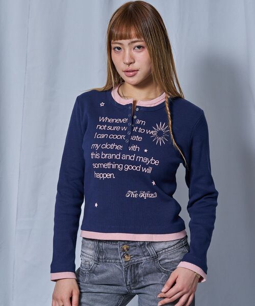SEQUENZ(シークエンズ)の「※WEB限定 / フェイクレイヤード / バイカラーヘンリーネック長袖T /sqnz fake layered henley star l/s tee(Tシャツ/カットソー・レディース・バーガンディー/ライトグレー/ブラック/ネイビー・MEDIUM/SMALL)」の3枚目の写真