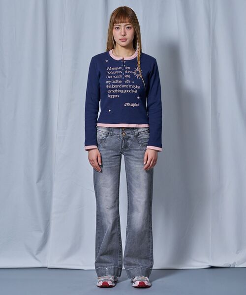 SEQUENZ(シークエンズ)の「※WEB限定 / フェイクレイヤード / バイカラーヘンリーネック長袖T /sqnz fake layered henley star l/s tee(Tシャツ/カットソー・レディース・バーガンディー/ライトグレー/ブラック/ネイビー・MEDIUM/SMALL)」の16枚目の写真