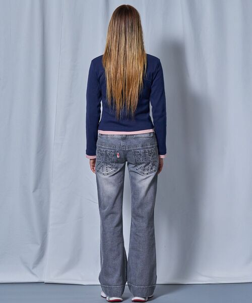 SEQUENZ(シークエンズ)の「※WEB限定 / フェイクレイヤード / バイカラーヘンリーネック長袖T /sqnz fake layered henley star l/s tee(Tシャツ/カットソー・レディース・バーガンディー/ライトグレー/ブラック/ネイビー・MEDIUM/SMALL)」の19枚目の写真
