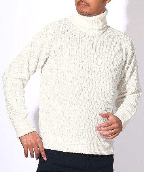 LUXSTYLE(ラグスタイル)の「畦編みタートルネックニット(ニット/セーター・メンズ・ベージュ/ブラックミックス/ホワイト/ブラック/ミックスグレー・M/L/XL)」の1枚目の写真
