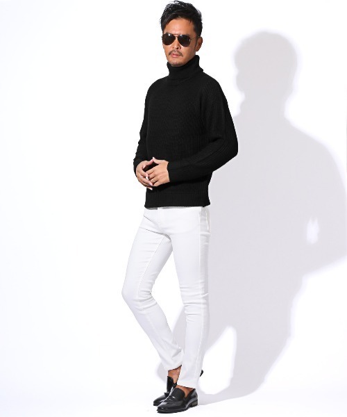 LUXSTYLE(ラグスタイル)の「畦編みタートルネックニット(ニット/セーター・メンズ・ベージュ/ブラックミックス/ホワイト/ブラック/ミックスグレー・M/L/XL)」の7枚目の写真