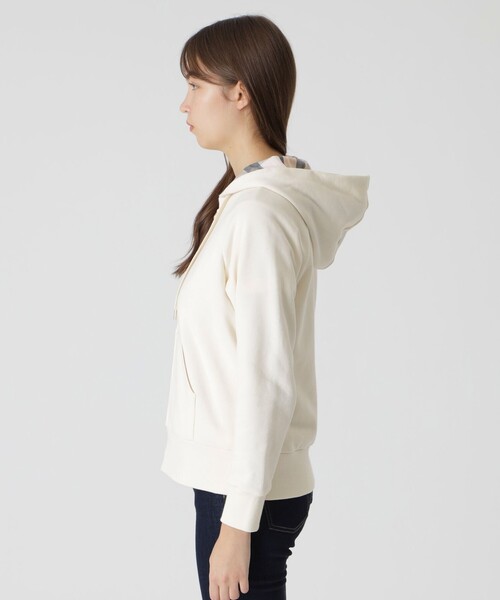 BLUE LABEL CRESTBRIDGE（ブルーレーベルクレストブリッジ）の「【一部店舗限定】ベーシックパーカー（パーカー・レディース・グレー系その他/ブラック・38/40）」の9枚目の写真