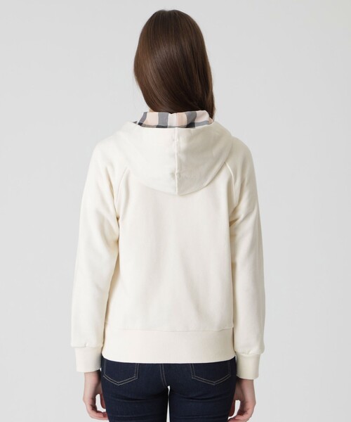 BLUE LABEL CRESTBRIDGE（ブルーレーベルクレストブリッジ）の「【一部店舗限定】ベーシックパーカー（パーカー・レディース・グレー系その他/ブラック・38/40）」の10枚目の写真