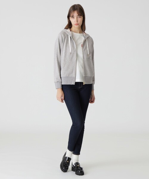 BLUE LABEL CRESTBRIDGE（ブルーレーベルクレストブリッジ）の「【一部店舗限定】ベーシックパーカー（パーカー・レディース・グレー系その他/ブラック・38/40）」の13枚目の写真