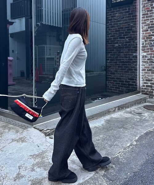 CIAOPANIC（チャオパニック）の「手書きロゴアイレットヘンリーレイヤードトップス（Tシャツ/カットソー・レディース・グレー/ホワイト/サックスブルー・ONE SIZE）」の16枚目の写真