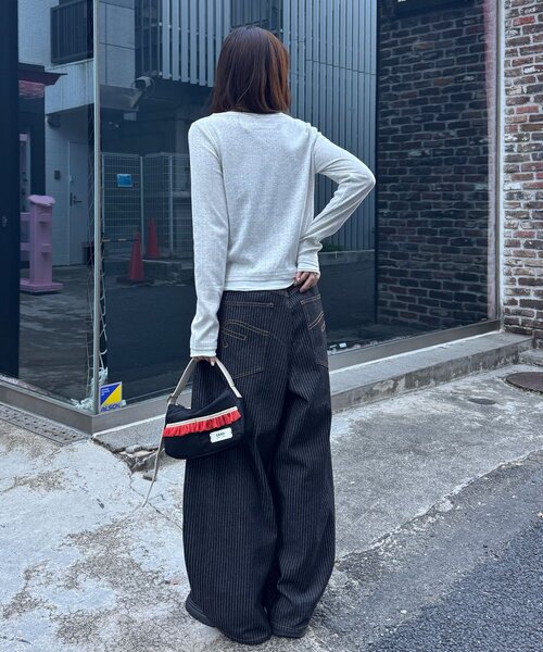 CIAOPANIC（チャオパニック）の「手書きロゴアイレットヘンリーレイヤードトップス（Tシャツ/カットソー・レディース・グレー/ホワイト/サックスブルー・ONE SIZE）」の17枚目の写真