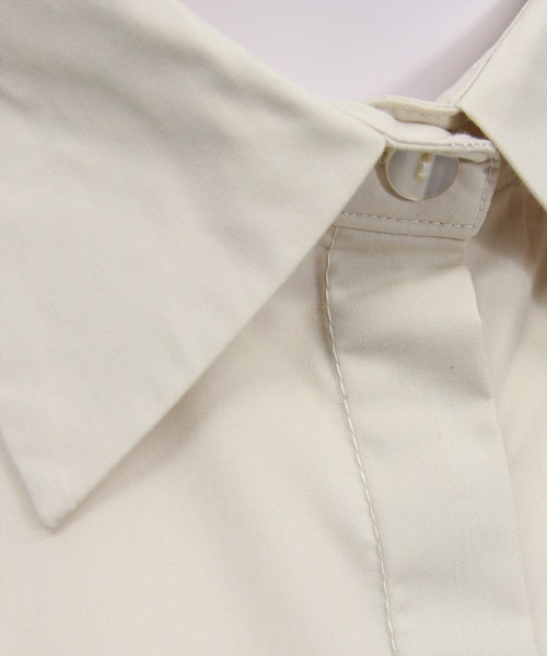 clear（クリア）の「レギュラーヒヨクブラウス[オフィスカジュアル 着回し抜群 大人]（シャツ/ブラウス・レディース・グレイッシュベージュ/サックスブルー/オフホワイト・F）」の17枚目の写真