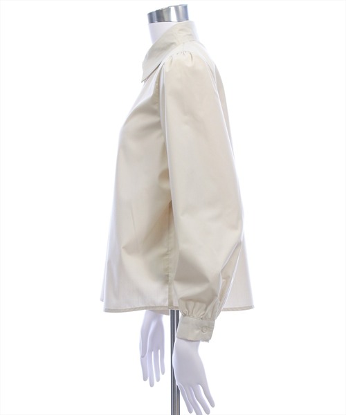 clear（クリア）の「レギュラーヒヨクブラウス[オフィスカジュアル 着回し抜群 大人]（シャツ/ブラウス・レディース・グレイッシュベージュ/サックスブルー/オフホワイト・F）」の10枚目の写真