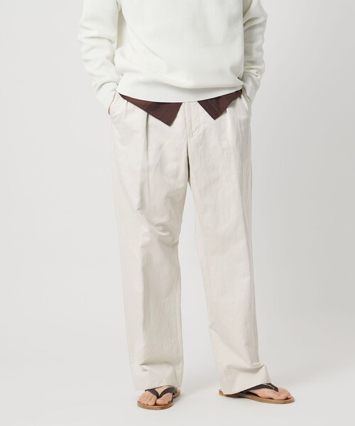 UNITED ARROWS（ユナイテッドアローズ）の「ラミーブレンド 2プリーツ ニドムチノ 「SLOW &　」（チノパンツ・メンズ・ナチュラル/ブラック・L/M/S）」の6枚目の写真