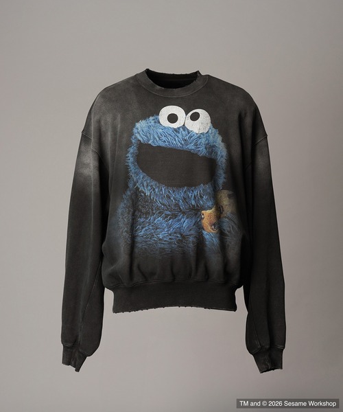 MAISON SPECIAL(メゾンスペシャル)の「《UNISEX》【MOVIE SERIES】「SESAME STREET」- Cookie Monster - Prime-Over Crew Neck Sweatshirt/「セサミストリート」-クッキーモンスター-プライムオーバークルーネックスウェット【MAISON SPECIAL/メゾンスペシャル】(スウェット・メンズ・ネイビー/ブラック・2/1/0)」の9枚目の写真