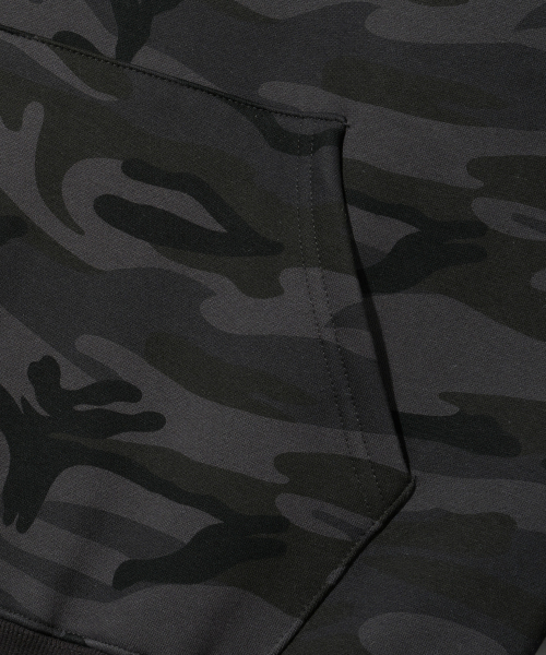 BROWNBREATH(ブラウンブレス)の「TAG CAMO HOODIE - CHARCOAL(パーカー・レディース・その他・M/XL/L/S)」の3枚目の写真