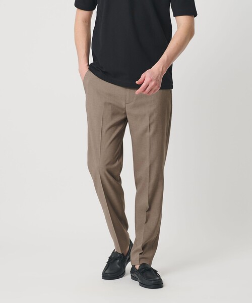 BEAUTY&YOUTH UNITED ARROWS(ビューティーアンドユースユナイテッドアローズ)の「【WEB限定 WARDROBE SMART】 Reflax ノープリーツ スラックス パンツ(スラックス・メンズ・ダークグレー/ベージュ/ブラック・XL/L/M/S)」の11枚目の写真