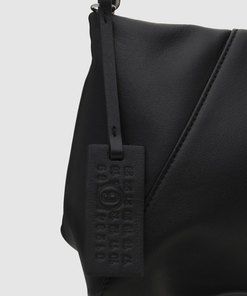 MM6 Maison Margiela（ｴﾑｴﾑｼｯｸｽ ﾒｿﾞﾝ ﾏﾙｼﾞｪﾗ）の「BORSA A SPALLA（ショルダーバッグ・レディース・その他1・UNI）」の4枚目の写真