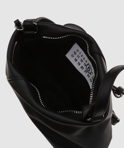 MM6 Maison Margiela（ｴﾑｴﾑｼｯｸｽ ﾒｿﾞﾝ ﾏﾙｼﾞｪﾗ）の「BORSA A SPALLA（ショルダーバッグ・レディース・その他1・UNI）」の7枚目の写真