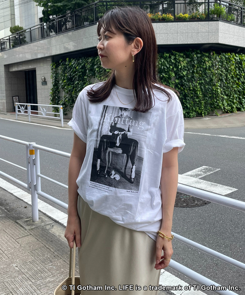 GOOD ROCK SPEED（グッドロックスピード）の「《WEB限定/追加》GOOD ROCK SPEED SLOBE別注 LIFE PC PHOTO TEE1（Tシャツ/カットソー・レディース・ブラック/ホワイト・FREE）」の15枚目の写真