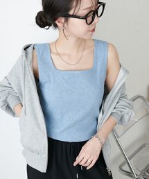 レディースのタンクトップ（ブルー・ネイビー/青色系）ファッション