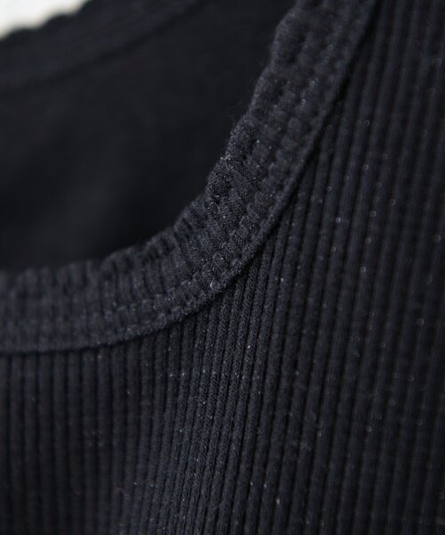 DISCOAT（ディスコート）の「【WEB限定】ラメリブスクエアタンクトップ（タンクトップ・レディース・ブルー/グレー/ブラック/アイボリー・MEDIUM）」の6枚目の写真