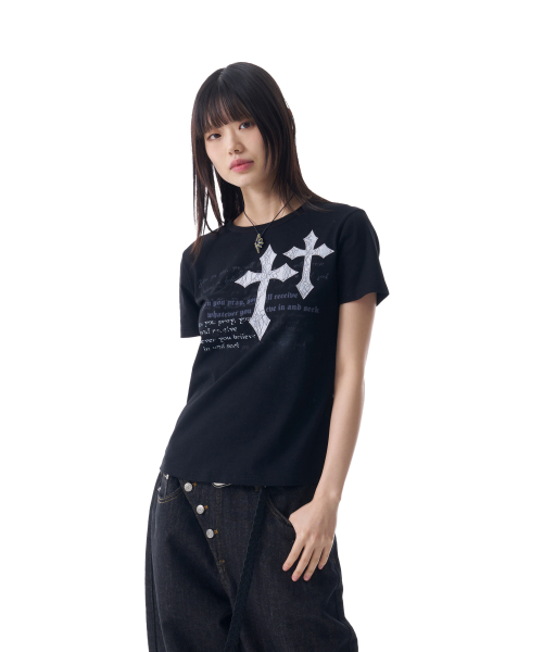 AAKAM(アーカム)の「Laced CROS2 Patch Half Top (Black)(Tシャツ/カットソー・レディース・その他・2/1)」の3枚目の写真