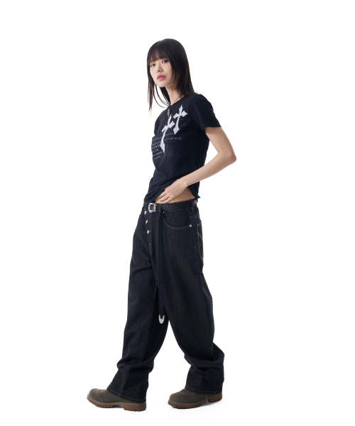 AAKAM(アーカム)の「Laced CROS2 Patch Half Top (Black)(Tシャツ/カットソー・レディース・その他・2/1)」の5枚目の写真