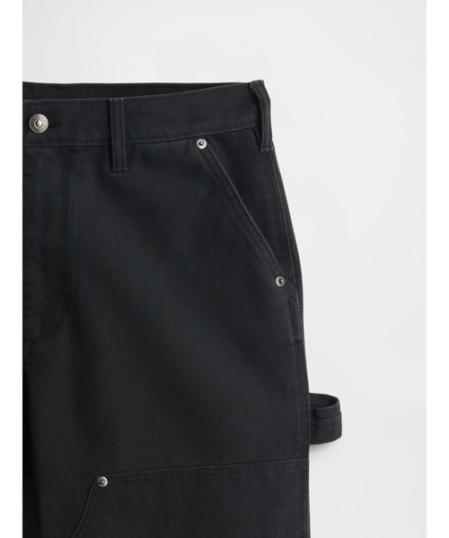 GAP（ギャップ）の「'90s ルーズフィット キャンバス ダブルニー カーペンターパンツ（その他パンツ・メンズ・ブラック/ブルー・34W 32L/30W 30L/29W 30L/36W 32L/33W 32L/31W 30L/28W 30L/31W 32L/32W 30L/32W 32L）」の6枚目の写真