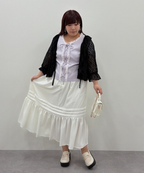 marun(マルン)の「<大きいサイズ>編み上げデザインカットソー marun(Tシャツ/カットソー・レディース・ラベンダー/オフホワイト/ネイビー・3L/LL/5L/4L/L)」の8枚目の写真