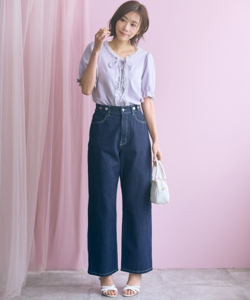 marun(マルン)の「<大きいサイズ>編み上げデザインカットソー marun(Tシャツ/カットソー・レディース・ラベンダー/オフホワイト/ネイビー・3L/LL/5L/4L/L)」の8枚目の写真